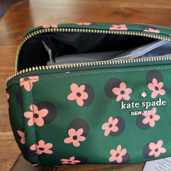 kate spade the little better floral travel case - Picture 9 of 9